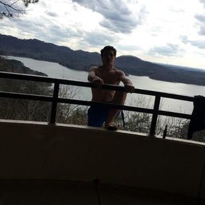 Meet your Posher, Collin